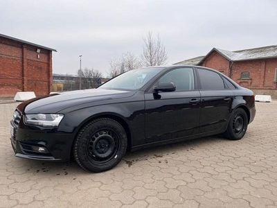 Gebraucht Audi A4 Ambition 177 PS (130 kW) 2014 Schwarz Limousine
