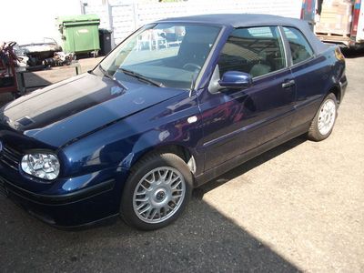 Gebraucht VW Golf Cabriolet 122 PS (89 kW) 2000 Blau metallic Cabrio
