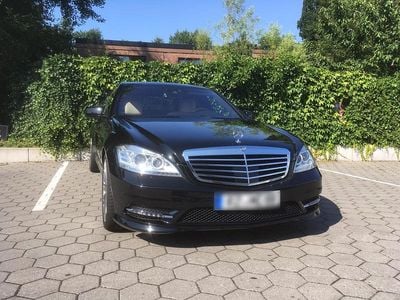 Gebraucht Mercedes S500 388 PS (285 kW) 2009 Schwarz Limousine