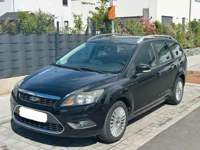 Gebraucht Ford Focus 145 PS (106 kW) 2010 Schwarz Kombi