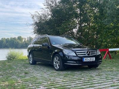 Begagnad Mercedes C350 231 HK (169 kW) 2010 Svart Sedan