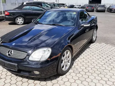 Gebraucht Mercedes SLK230 197 PS (144 kW) 2002 Schwarz Cabrio