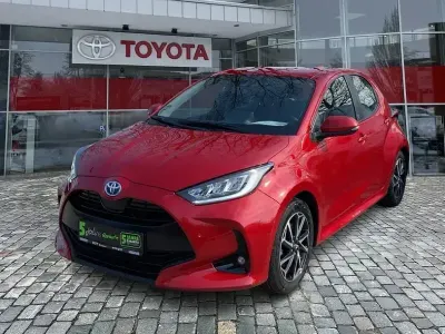Brugt Toyota Yaris Hybrid Team 116 HK (85 kW) 2023 Rød Hatchback