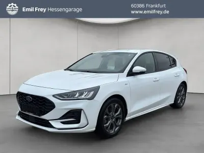 Gebraucht Ford Focus ST-Line X 155 PS (114 kW) 2023 Weiß Limousine