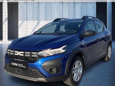 Usata Dacia Sandero Essentiel 122 CV (89 kW) 2024 Blu Berlina