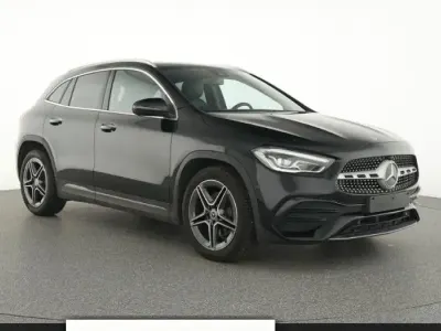 Gebraucht Mercedes GLA200 AMG line 150 PS (110 kW) 2021 Schwarz SUV