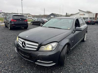 Gebraucht Mercedes C220 170 PS (125 kW) 2012 Schwarz Kombi