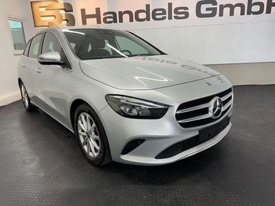 Silber Gebraucht 2019 Mercedes B200 Van / Kleinbus | 19.950 € (Guter Preis)