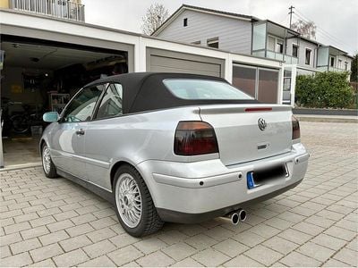 Gebraucht VW Golf Cabriolet Highline 90 PS (66 kW) 2001 Silber Cabrio