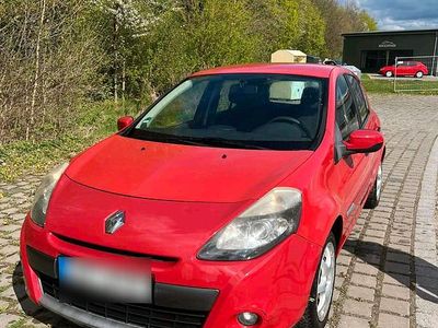 Usata Renault Clio II 90 CV (66 kW) 2008 Rosso Berlina