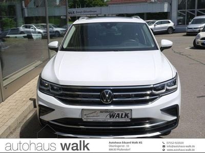Pure white Gebraucht 2023 VW Tiguan Pro SUV | 32.980 € (Superpreis)