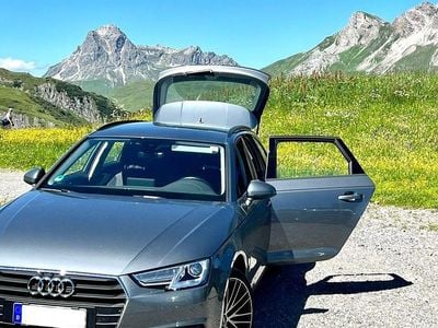 Używany Audi A4 Design 150 KM (110 kW) 2018 Srebrny Kombi
