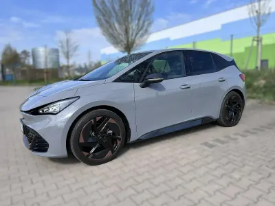 Gebraucht Cupra Born 169 kW (231 PS) 2023 Grau Kleinwagen