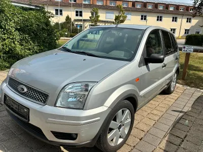 Gebraucht Ford Fusion 103 PS (75 kW) 2004 Grau Kleinwagen