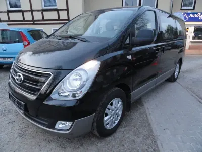 Gebraucht Hyundai H-1 Trend 136 PS (100 kW) 2018 Schwarz Van / Kleinbus