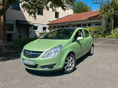 Gebraucht Opel Corsa 90 PS (66 kW) 2009 Grün Kleinwagen