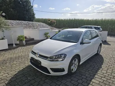 Gebraucht VW Golf VII Comfortline 105 PS (77 kW) 2013 Weiß Limousine