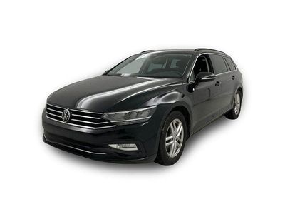 Gebraucht VW Passat R-line 122 PS (89 kW) 2022 Deep black perleffekt Kombi