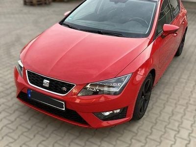 Rot Gebraucht 2013 Seat Leon ST FR Kombi | 8.900 € (Teuer)