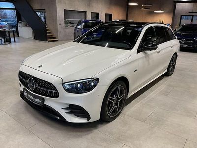 Gebraucht Mercedes E300 AMG line 306 PS (225 kW) 2021 Weiß Limousine
