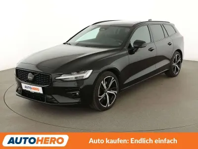 Gebraucht Volvo V60 Ultimate 197 PS (144 kW) 2023 Onyx blac Kombi