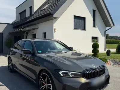 Gebraucht BMW 320 M Sport 190 PS (139 kW) 2023 Grau Limousine