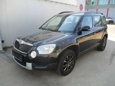 Gebraucht Skoda Yeti Plus Edition 105 PS (77 kW) 2013 Schwarzmagic perleffekt SUV