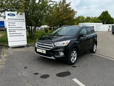 Gebraucht Ford Kuga Titanium 150 PS (110 kW) 2017 Shadow black SUV