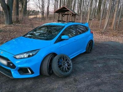 Usata Ford Focus RS 350 CV (257 kW) 2016 Blu Berlina