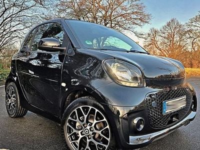 Schwarz Gebraucht 2022 Smart ForTwo Electric Drive | 11.700 € (Fairer Preis)