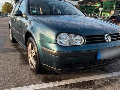 VW Golf IV