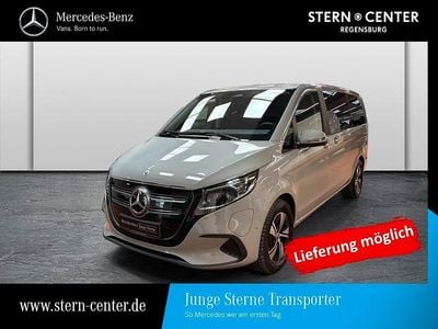 Grau Gebraucht 2024 Mercedes EQV300 Van / Kleinbus | 48.500 € (Fairer Preis)