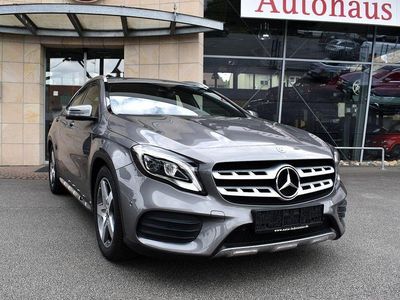 Gebraucht Mercedes GLA200 AMG line 156 PS (114 kW) 2019 Grau SUV