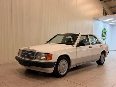 Gebraucht Mercedes 190 75 PS (55 kW) 1992 Weiß Limousine
