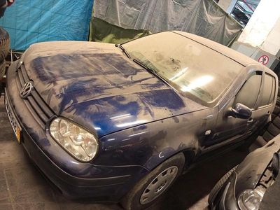VW Golf IV