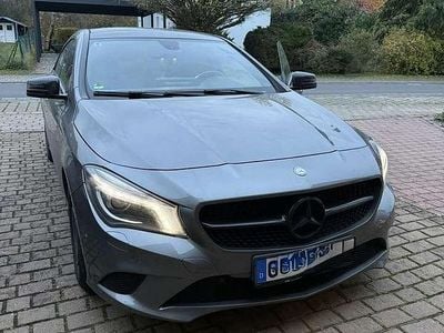 Mercedes CLA200