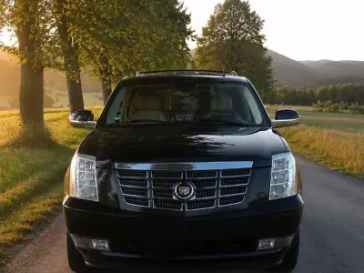 Gebraucht Cadillac Escalade 409 PS (300 kW) 2007 Schwarz SUV