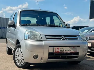 Gebraucht Citroën Berlingo 90 PS (66 kW) 2007 Silber Van / Kleinbus