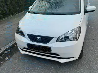Używany Seat Mii Chic 60 KM (44 kW) 2019 Biały Hatchback