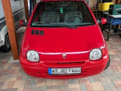 Gebraucht Renault Twingo 75 PS (55 kW) 2002 Rot Kleinwagen