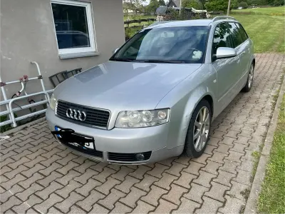 Używany Audi A4 150 KM (110 kW) 2004 Srebrny Kombi