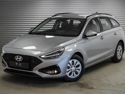 Neu Hyundai i30 2026 Shimmering silver metallic () Kombi