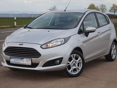 Gebraucht Ford Fiesta Trend 82 PS (60 kW) 2015 Silber Kleinwagen