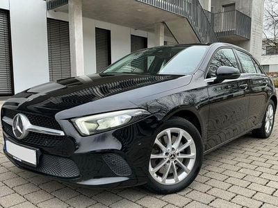 Gebraucht Mercedes A250 160 PS (117 kW) 2021 Schwarz Limousine
