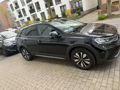Używany VW Taigo Move 110 KM (80 kW) 2024 Czarny SUV
