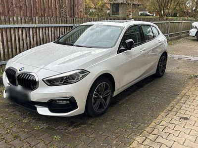 Usata BMW 118 Sport Line 136 CV (100 kW) 2020 Bianco Utilitaria