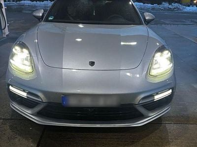 Silber Gebraucht 2018 Porsche Panamera Sport Turismo Kombi | 56.200 € (Superpreis)
