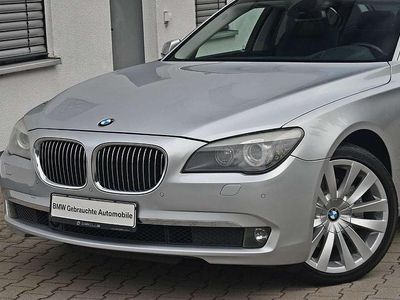 BMW 730
