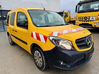 Gebraucht Mercedes Citan 111 116 PS (85 kW) 2020 Gelb Van / Kleinbus