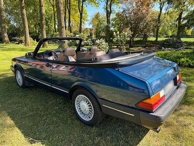 Second-hand Saab 900 Cabriolet 141 CP (103 kW) 1992 Albastru Cabrio